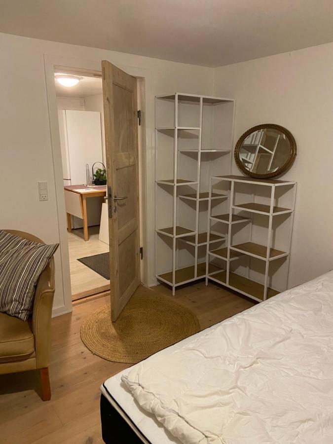 Vaerelse Med Eget Kokken Og Bad Apartment Есбер Екстериор снимка